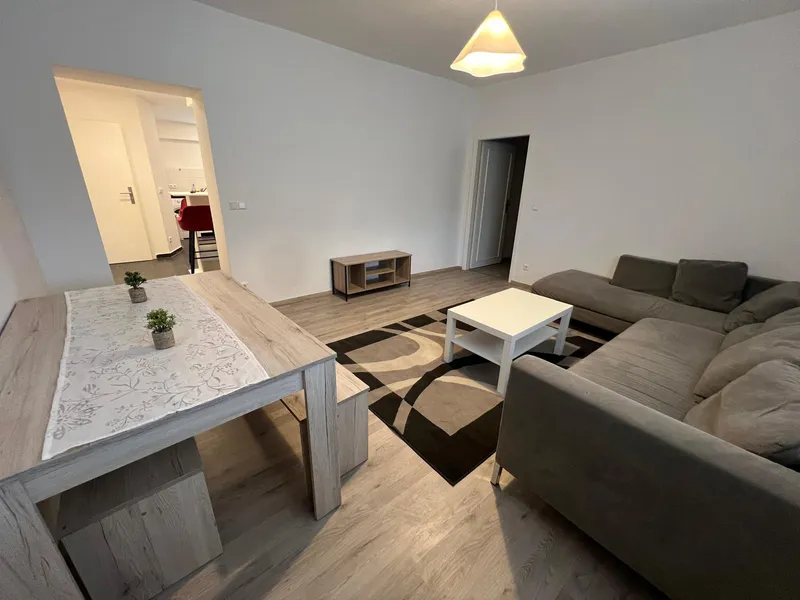 Voll möblierte 2-Zimmer-Wohnung in Berlin Lichterfelde — photo 1